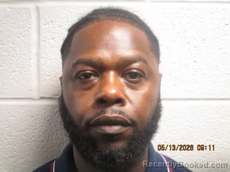 Mugshot of DEANDRE MAY booked in Cuyahoga County, Ohio on June 29, 2026