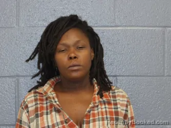 Mugshot of LASHAUNA THOMAS booked in Cuyahoga County, Ohio on July 29, 2026