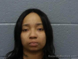Mugshot of SHANTINA REED
