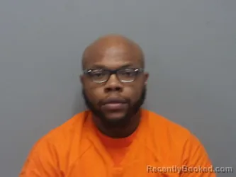 Mugshot of DELVONTE HUFFMAN booked in Cuyahoga County, Ohio on March 19, 2026