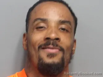 Mugshot of LEONARDO THOMPSON booked in Cuyahoga County, Ohio on May 24, 2026