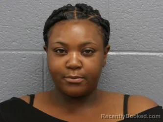 Mugshot of SHANTAIRA DUNCAN booked in Cuyahoga County, Ohio on May 18, 2026