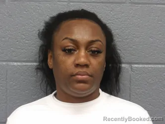 Mugshot of DIYAHANNA WHITE booked in Cuyahoga County, Ohio on March 30, 2026