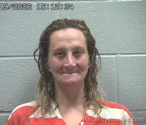 Mugshot of HETTIE MARIE ARMSTRONG