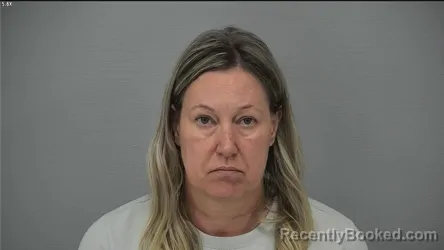 Mugshot of LORI BETH TUINSTRA booked in Delaware County, Ohio on June 19, 2026