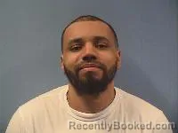 Mugshot of Dominique D Morris