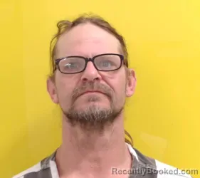 Mugshot of SHAWN RYAN OATNEY booked in Fairfield County, Ohio on May 13, 2026