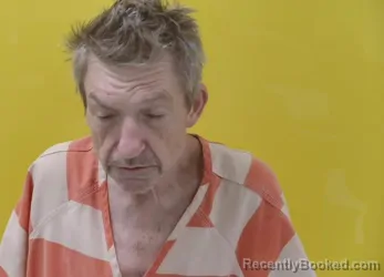 Mugshot of HAROLD B SMITH