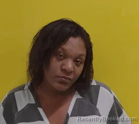 Mugshot of LAQUITA ROCHON BARRON booked in Fairfield County, Ohio on August 4, 2026