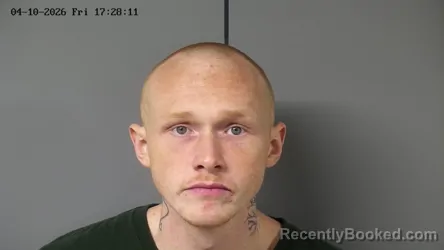 Mugshot of DAMIEN LEE CARSON booked in Fayette County, Ohio on April 10, 2026