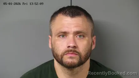 Mugshot of KYLE MATTHEW ROSS booked in Fayette County, Ohio on May 1, 2026