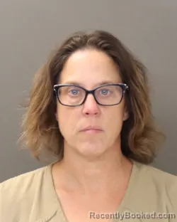 Mugshot of PAIGE SHANNON BARROW booked in Franklin County, Ohio on April 17, 2026