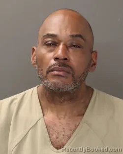 Mugshot of DESHAWN L BENJAMIN booked in Franklin County, Ohio on May 18, 2026