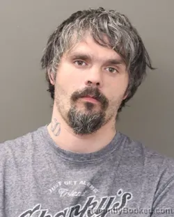 Mugshot of TROY DAVEY