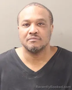 Mugshot of JONATHON LAVELLE DOTSON booked in Franklin County, Ohio on March 25, 2026