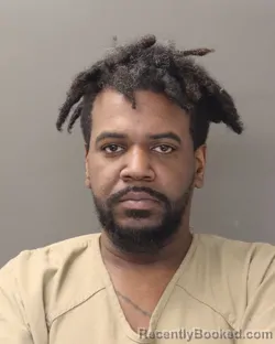 Mugshot of KWAN Q HIGHTOWER booked in Franklin County, Ohio on March 21, 2026