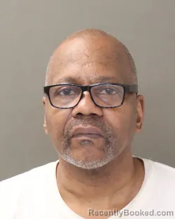 Mugshot of DAVID MONROE