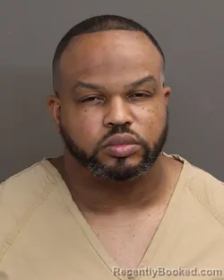 Mugshot of DOMINIQUE A OSWALT booked in Franklin County, Ohio on May 19, 2026
