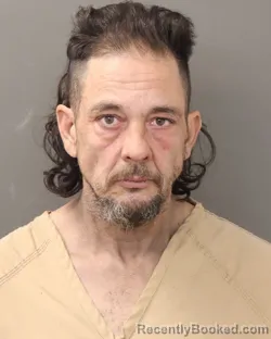 Mugshot of DUSTIN H QUEEN