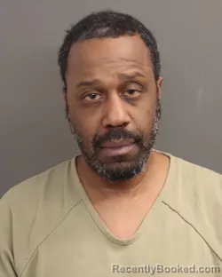 Mugshot of DEZJUA M TOWNSEND