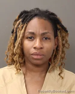 Mugshot of DEOSHA TEANAE WARD-DAVIE booked in Franklin County, Ohio on April 27, 2026
