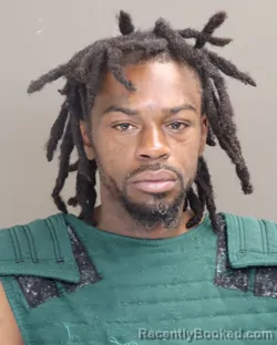 Mugshot of DONZELL MONTAY HOUSTON booked in Franklin County, Ohio on March 31, 2026