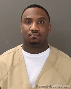 Mugshot of DAVON MAURICE BURT booked in Franklin County, Ohio on May 6, 2026