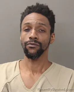 Mugshot of EARL L MCLEOD