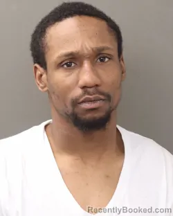 Mugshot of JALEN D LEE