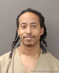 Mugshot of JAVAUGHN TRE MORRISON