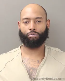 Mugshot of CHAQUEZ DAWON FAIR booked in Franklin County, Ohio on April 25, 2026