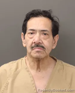 Mugshot of ROBERTO SANTOS booked in Franklin County, Ohio on March 4, 2026