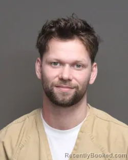 Mugshot of QUINTIN T RHOADES booked in Franklin County, Ohio on March 5, 2026