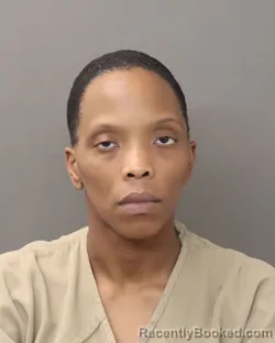 Mugshot of TANDRA VON MEDLEY