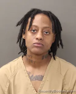 Mugshot of ASHEONIA U SMITH
