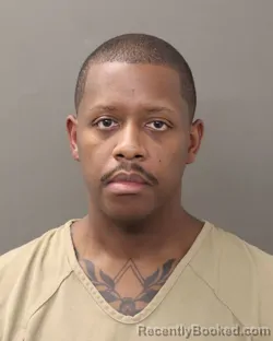 Mugshot of NATHANIEL BENEVILLE