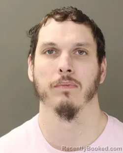 Mugshot of EVAN M HOWARD