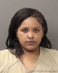 Mugshot of AUJANIQUE KYAVNA MARIE ESTRIDGE booked in Franklin County, Ohio on March 14, 2026