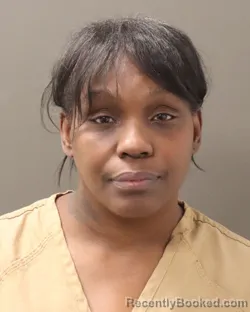 Mugshot of LAKEYSHA BELL booked in Franklin County, Ohio on March 15, 2026