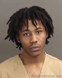 Mugshot of AMIR M DENNIS booked in Franklin County, Ohio on March 30, 2026