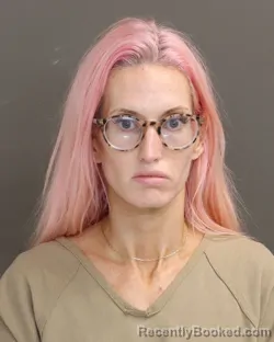 Mugshot of LAUREN DEE GIVENS booked in Franklin County, Ohio on March 31, 2026