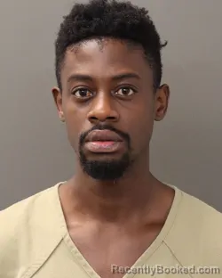 Mugshot of EMMANUEL REEVES booked in Franklin County, Ohio on April 25, 2026