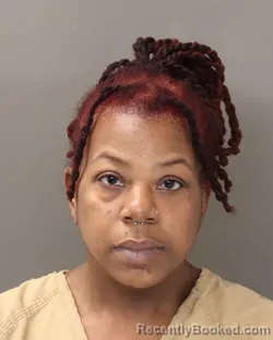 Mugshot of KANDACE WHITE booked in Franklin County, Ohio on April 26, 2026