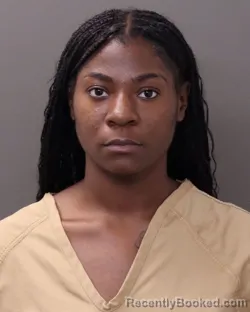 Mugshot of DEVINE LAMAE EDWARDS booked in Franklin County, Ohio on June 26, 2026