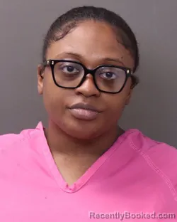 Mugshot of JAHIRA MICHALANJELA NIX booked in Franklin County, Ohio on July 14, 2026