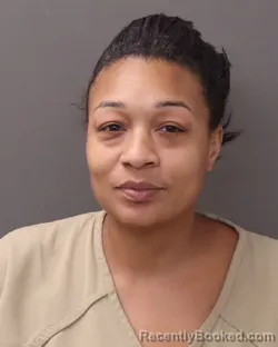 Mugshot of SHAKEEDRA THOMPSON booked in Franklin County, Ohio on July 30, 2026