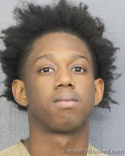 Mugshot of CLEVELAND JAMAL ARNOLD