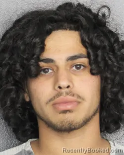 Mugshot of KOBI ISSIAH TORREALBA RUIZ