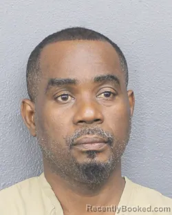 Mugshot of KERVENS VINCENT