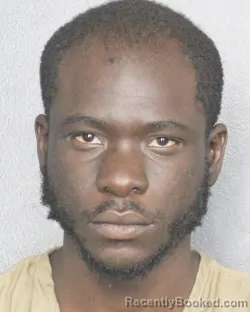 Mugshot of JACARY RASHAWN VARO